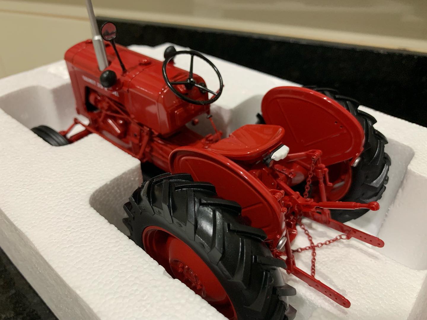 Miniatura Trator Valmet 33 - FRETE GRÁTIS